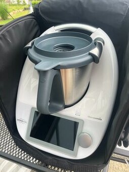 Thermomix tm6 s taškou a skrabkou