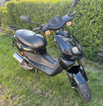 peugeot skutr