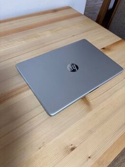 HP laptop 14s