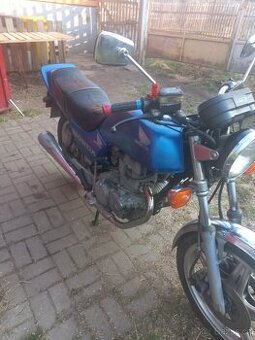Honda CB400