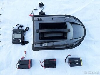 Zavážecí lodička s GPS a echolotem CarpScout - Mivardi
