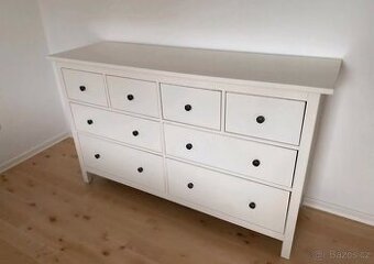 HEMNES KOMODA V LESKU