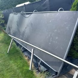 Velký solární panel k bazénu k vyhřívání