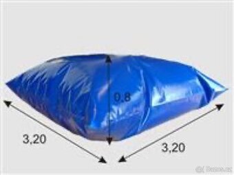 Nafukovací polštář na bazén