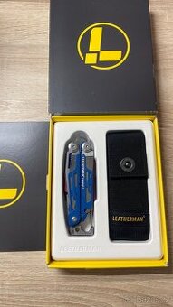 Leatherman Signal Cobalt