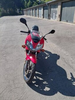 Honda CBR125R