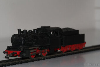 Model lokomotivy H0 - 98 002 DR