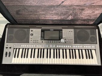 Yamaha PSR - S970 Profesionál