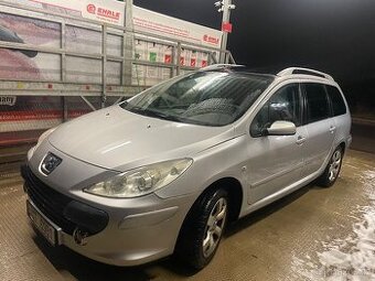 7 místný Peugeot 307 SW 1.6 HDi. Rok 2007. Panorama. Klima…