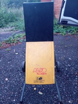 Drtič větví štěpkovač