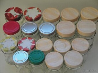 Zavařovací sklenice se silným šroubovacím víčkem