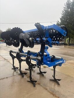 Hloubkový radličkový podmítač APN260