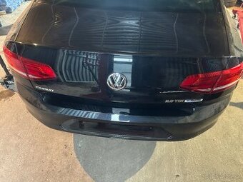 5. Dveře VW passat b8 sedan