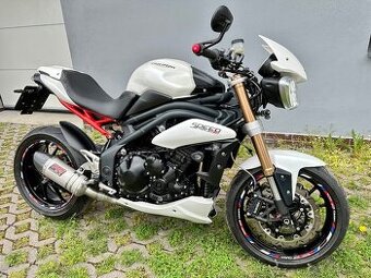 Triumph Speed triple 1050