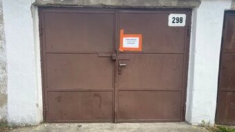 Garáž Jirkov, Penny, Zátiší. - 1