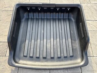 Vana do kufru plastová VW Touran 5T 2015+