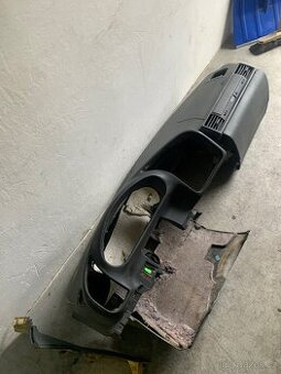 Prodám palubovku na bmw e36