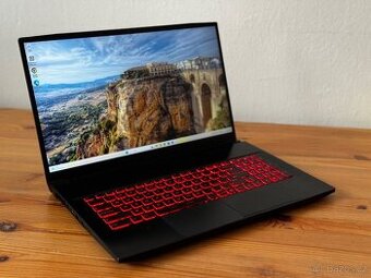 MSI Bravo 17 A4DDR Herní notebook Top stav
