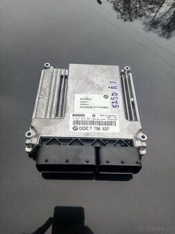 Řidici jednotka motoru BMW e60/61 525d m57 - 1