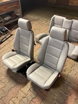 Bmw e36 cabrio sedačky