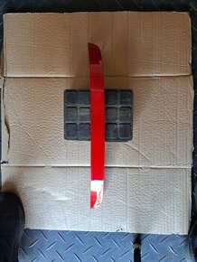 Levá odrazka zadního nárazníku Škoda Octavia II