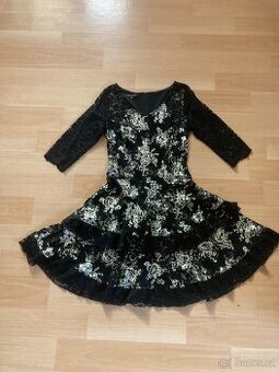 Plesové nebo společenské šaty vel.38