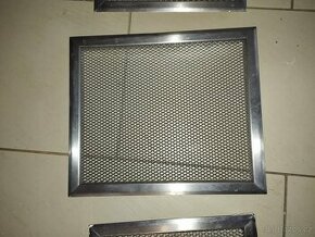 3ks nerezové mřížky na krb - výroba na míru