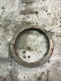 Ozdobný kruh ,kovaný plot
