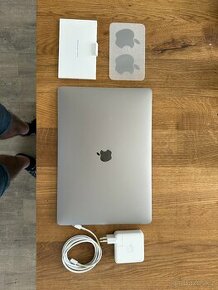 APPLE MACBOOK PRO 15" MID-2019 (A1990)