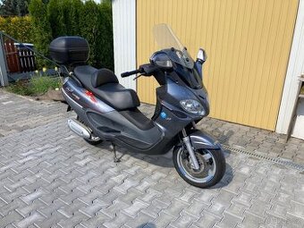 Piaggio X9 125 Evo