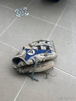 Baseballová rukavice 11 palců