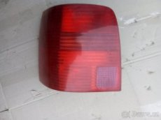 VW GOLF IV ZADNÍ LAMPA