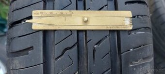 Letní pneu 195/65R15 Barum