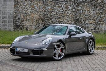 Porsche Carrera S manual