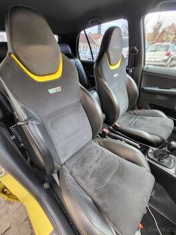 Sporotovni sedacky Octavia 3 Rs 2018