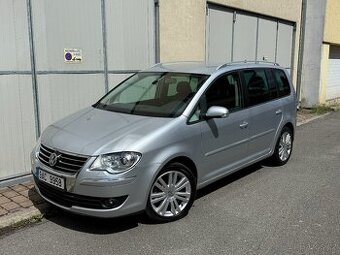Volkswagen Touran, 2.0TDI, 125kw L+Z pneu