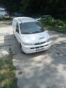 Hyundai H1, 2,5 TD (poškozený motor)