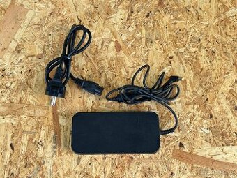 napájecí adaptéry ( 12V / 16V / 19V )