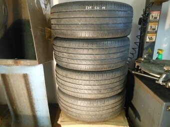 LETNÍ PNEU PIRELLI 235/50R19