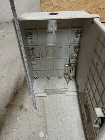 Elektro skříň a držáky pojistek