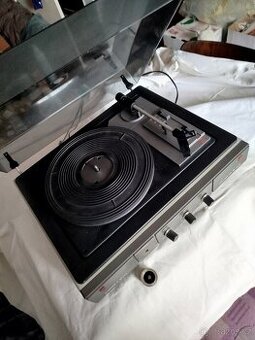 Stereo gramofon Tesla NZC 041 De Luxe Diamond Style