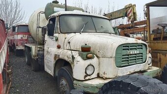 Tatra 148 mix