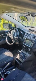Mazda 5 2011