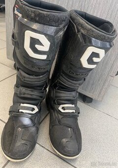 130. Moto boty ELEVEIT X-TARMAC WP černé 43