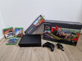 Herní Konzole Xbox One X 1TB plus hry krabice