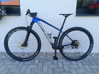PRODÁM  CORRATEC REVOLUTION 29" SUPERLIGHT