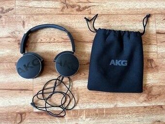 AKG Y50