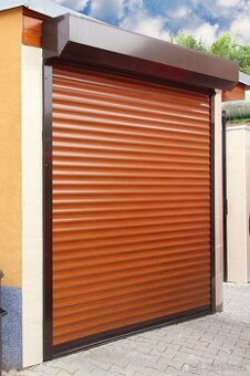 Garážová rolovací vrata zateplené 77mm lamely možno montáž