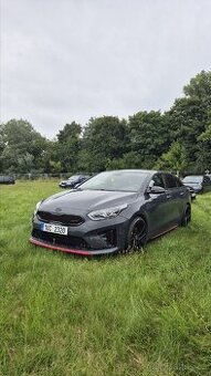 Kia proceed gt topovice