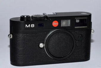 Leica M8